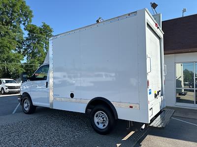 2024 Chevrolet Express 3500 Regular Cab RWD, Wabash Cargo Box Van for sale #240699 - photo 2