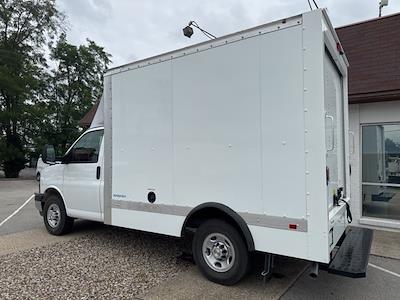 2025 Chevrolet Express 3500 Regular Cab RWD Box Van for sale #250765 - photo 2