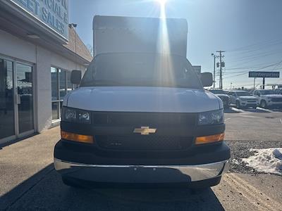2025 Chevrolet Express 3500 Regular Cab RWD Bay Bridge Box Van for sale #250870 - photo 2