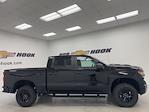 New 2026 Chevrolet Silverado 1500 Custom Crew Cab 4x4 Pickup for sale #260067 - photo 5