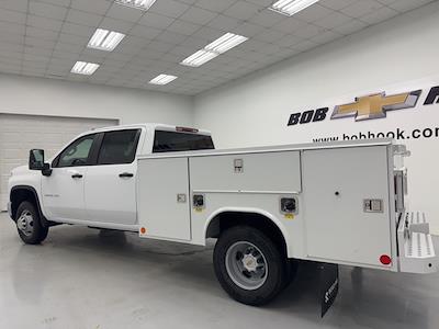 New 2026 Chevrolet Silverado 3500 Crew Cab 4WD Reading SLU108-DW 9' Service Truck for sale #260183 - photo 2