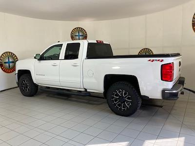 Used 2018 Chevrolet Silverado 1500 - photo 1