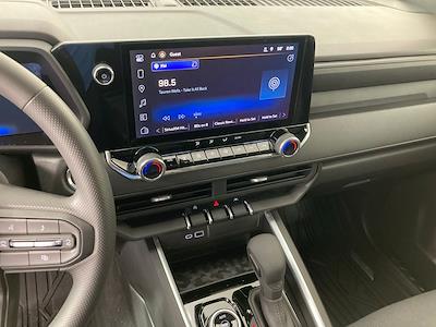 2026 Chevrolet Colorado Crew Cab 4WD Pickup for sale #C260484 - photo 2