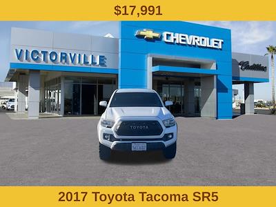Used 2017 Toyota Tacoma - photo 1