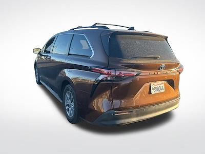 2021 Toyota Sienna FWD Minivan for sale #F-415588A - photo 2