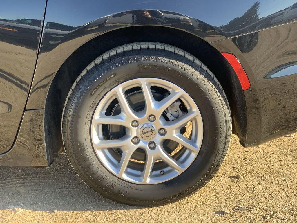 Used 2023 Chrysler Pacifica - photo 32