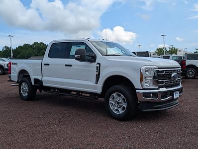 New 2025 Ford F-250 XLT Crew Cab 4WD Pickup for sale #SEC38700 - photo 2