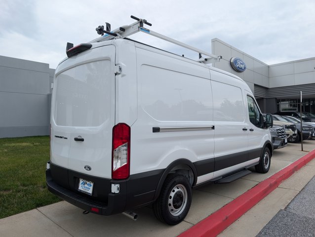New 2026 Ford Transit 250 - photo 6
