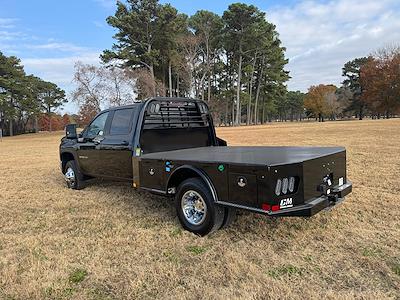 New 2026 Chevrolet Silverado 3500 Crew Cab Flatbed Truck for sale #FT0827T - photo 2