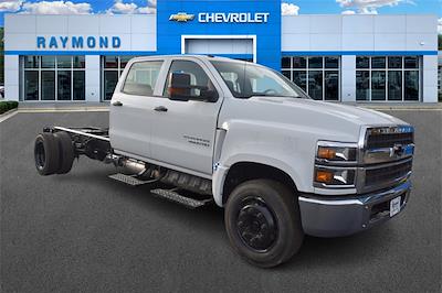 2024 Chevrolet Silverado 4500 Crew Cab DRW 4x2, Cab Chassis for sale #46174 - photo 1