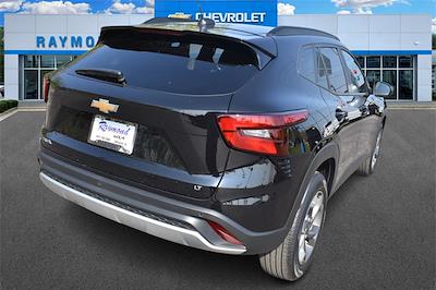 2025 Chevrolet Trax FWD SUV for sale #46196 - photo 2
