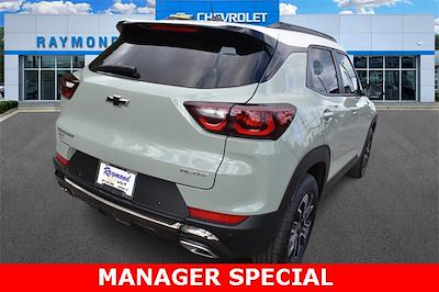 2025 Chevrolet Trailblazer FWD SUV for sale #46275 - photo 2