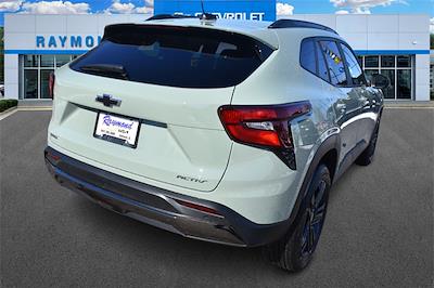 New 2025 Chevrolet Trax - photo 1