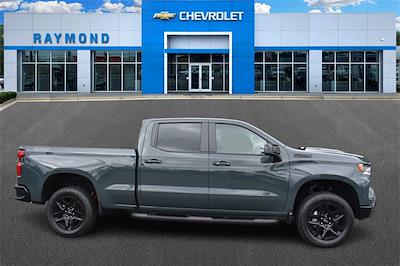 New 2025 Chevrolet Silverado 1500 LT Crew Cab 4x4 Pickup for sale #46954 - photo 2