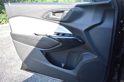 New 2025 Chevrolet Trax - photo 1