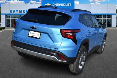 2025 Chevrolet Trax FWD SUV for sale #46988 - photo 2