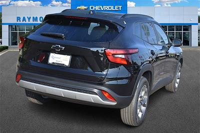 2025 Chevrolet Trax FWD SUV for sale #46992 - photo 2