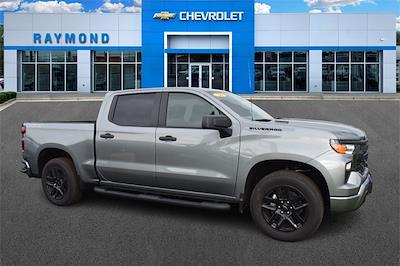 New 2026 Chevrolet Silverado 1500 Custom Crew Cab 4x4 Pickup for sale #47006 - photo 2