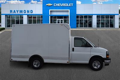 New 2025 Chevrolet Express 3500 Cutaway for sale #47426 - photo 2