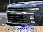 2025 Chevrolet Silverado 2500 Crew Cab 4x4, Pickup for sale #250092 - photo 13