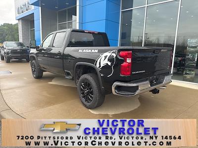 2025 Chevrolet Silverado 2500 Crew Cab 4x4 Pickup for sale #250378 - photo 2