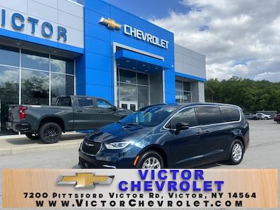 2025 Chrysler Pacifica FWD Minivan for sale #P2559 - photo 1
