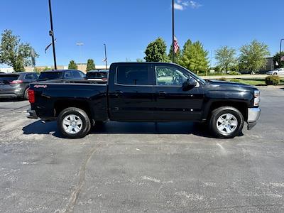 2017 Chevrolet Silverado 1500 Crew Cab 4WD Pickup for sale #25854A - photo 2