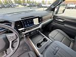 New 2025 Chevrolet Silverado 3500 High Country Crew Cab 4WD Pickup for sale #25983 - photo 25