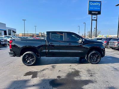 Used 2024 Chevrolet Silverado 1500 - photo 1