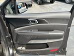 2025 Kia Carnival FWD Minivan for sale #G251484B - photo 27