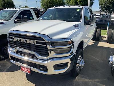 New 2025 Ram 3500 Tradesman Crew Cab 60 CA Cab Chassis for sale #B64746 - photo 1