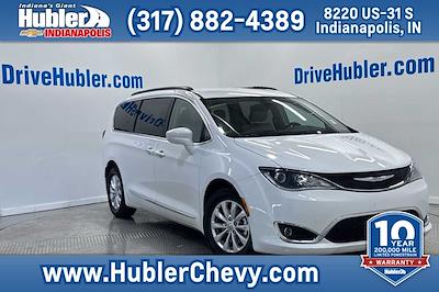 2017 Chrysler Pacifica FWD Minivan for sale #260234B - photo 1