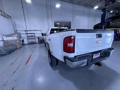 2007 Chevrolet Silverado 3500 Crew Cab 4WD Pickup for sale #V15422 - photo 2