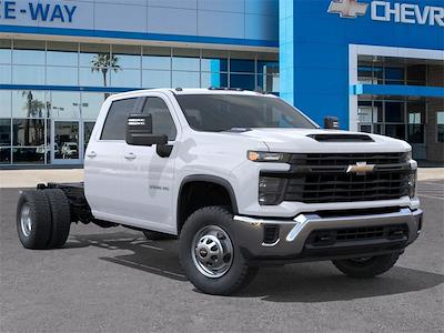 New 2025 Chevrolet Silverado 3500 - photo 1