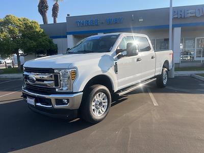 2019 Ford F-250 Crew Cab 4WD Pickup for sale #KEE33818U - photo 1