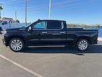 2019 Chevrolet Silverado 1500 Crew Cab 4WD Pickup for sale #KZ249982U - photo 3