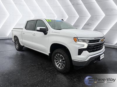 Used 2022 Chevrolet Silverado 1500 LT Crew Cab for sale #NZ559389U - photo 2