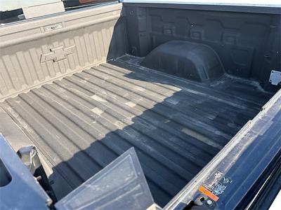 Used 2022 Chevrolet Silverado 1500 - photo 1