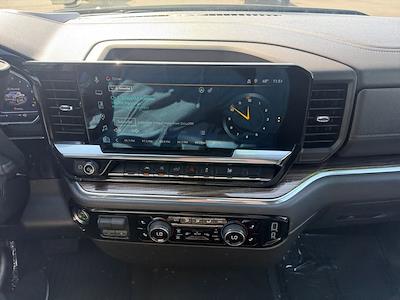 Used 2025 Chevrolet Silverado 1500 - photo 1