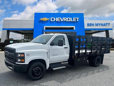 New 2024 Chevrolet Silverado 5500 Regular Cab Stake Bed for sale #M378487 - photo 1
