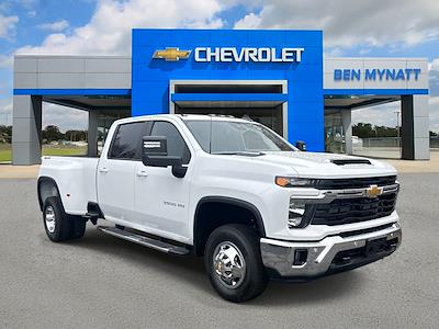 New 2026 Chevrolet Silverado 3500 LT Crew Cab for sale #T125128 - photo 1