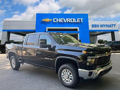New 2025 Chevrolet Silverado 3500 LT Crew Cab 4WD Pickup for sale #T211914 - photo 1