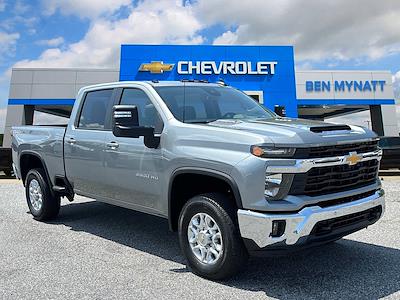 2025 Chevrolet Silverado 3500 Crew Cab 4WD Pickup for sale #T213943 - photo 1