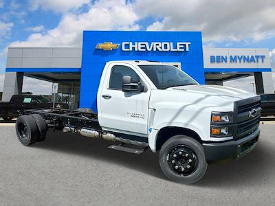 New 2024 Chevrolet Silverado 5500 Work Truck Regular Cab Cab Chassis for sale #T378489 - photo 1