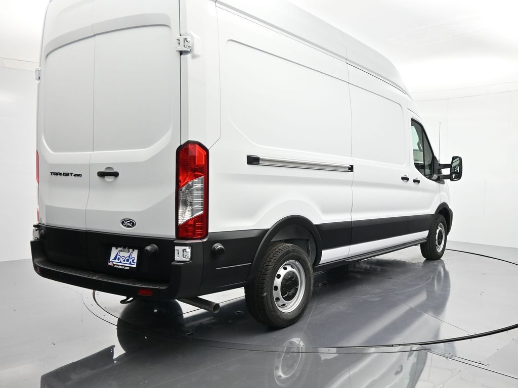 New 2026 Ford Transit 250 - photo 8