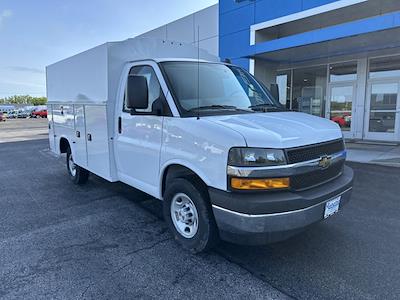 2025 Chevrolet Express 3500 Regular Cab RWD Service Utility Van for sale #131325 - photo 2