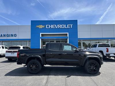 New 2025 Chevrolet Colorado Trail Boss Crew Cab 4WD Pickup for sale #233725 - photo 1