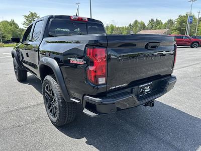 New 2025 Chevrolet Colorado Trail Boss Crew Cab 4WD Pickup for sale #233725 - photo 2