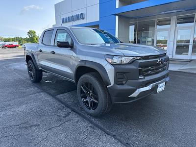 New 2025 Chevrolet Colorado Trail Boss Crew Cab 4WD Pickup for sale #234225 - photo 2