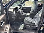 2025 Chevrolet Colorado Crew Cab 4WD Pickup for sale #234725 - photo 8
